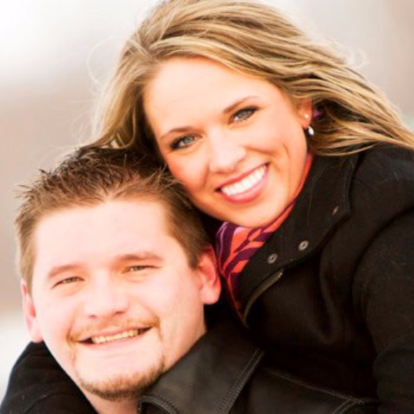 Meet your Posher, Jenna - Picture 3 of 3